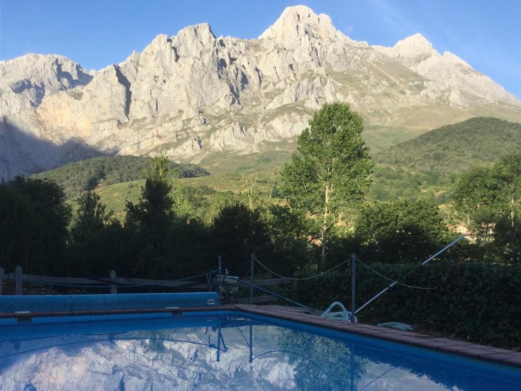 Hotel Rural Picos De Europa Posada De Valdeon Ngoại thất bức ảnh